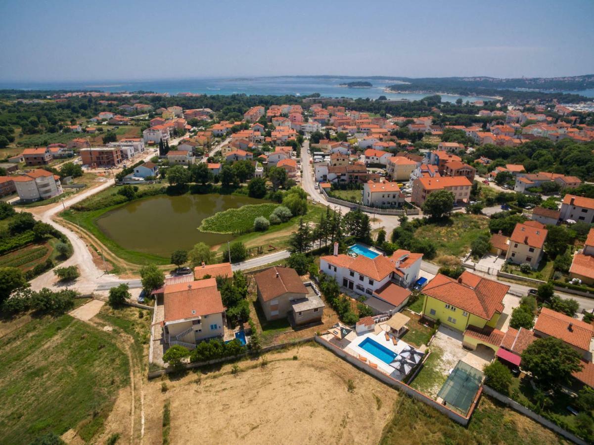 Apartments Dora Victoria Dream Medulin Eksteriør billede