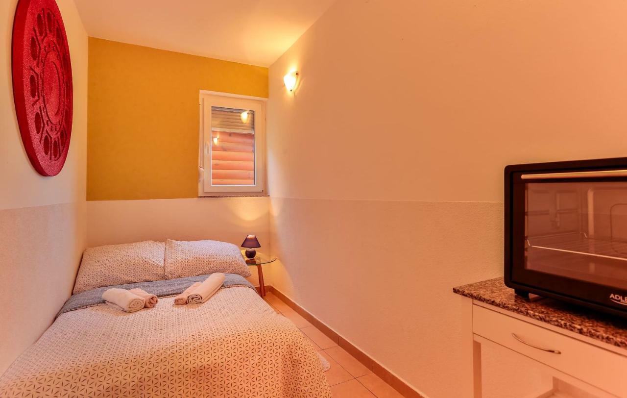 Apartments Dora Victoria Dream Medulin Eksteriør billede